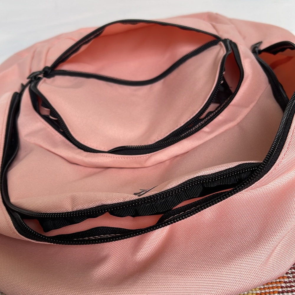 Vans Ranged 2 Prints Adult Laptop Backpack One Size (Coral Cloud-asphalt)
NWT - Picture 7 of 16